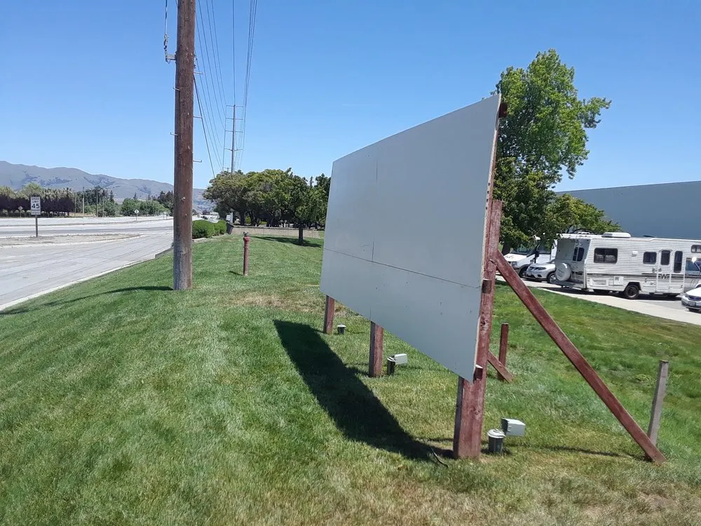 Slide of Zihuas Handyman Services