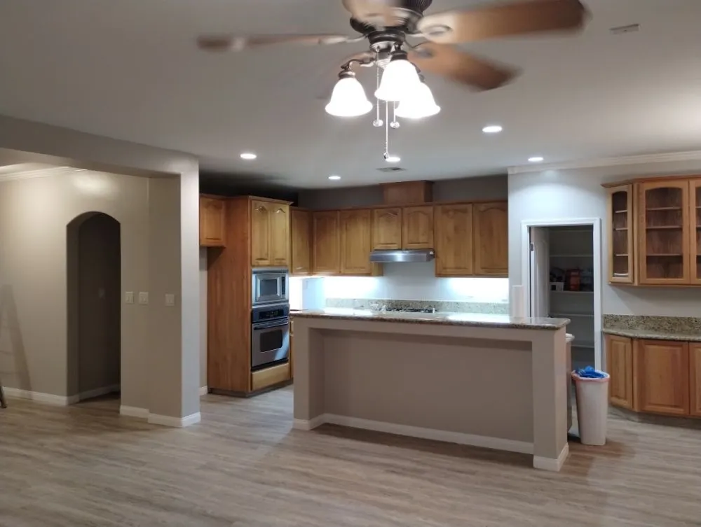 Slide of ZIHUA'S HANDYMAN SERVICES