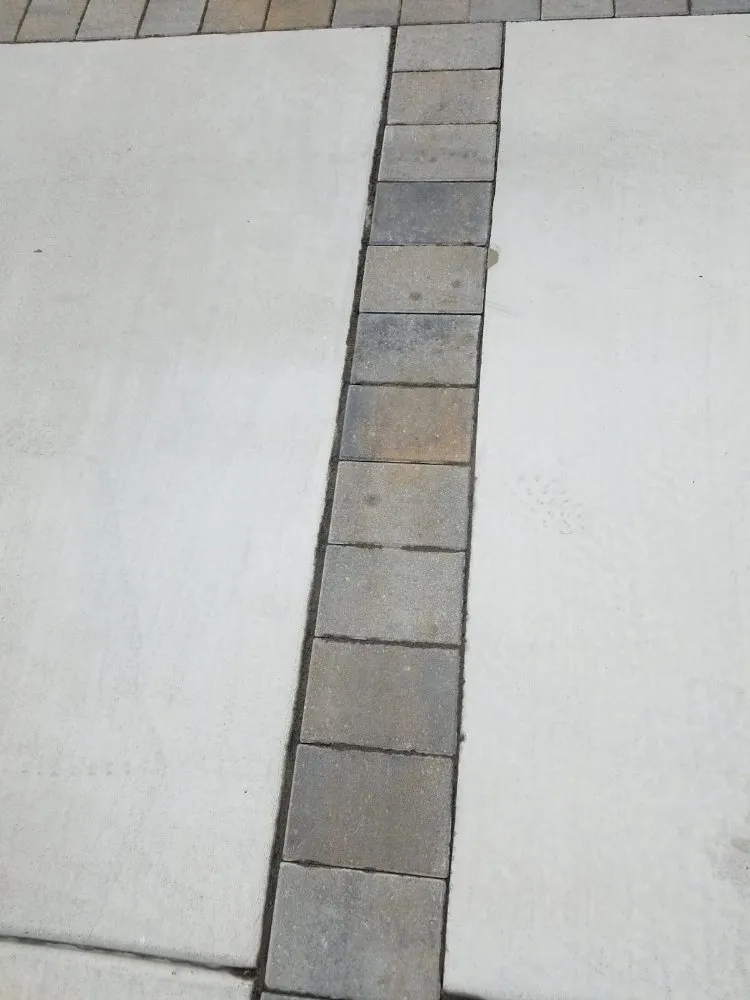 Slide of ZIHUA'S HANDYMAN SERVICES