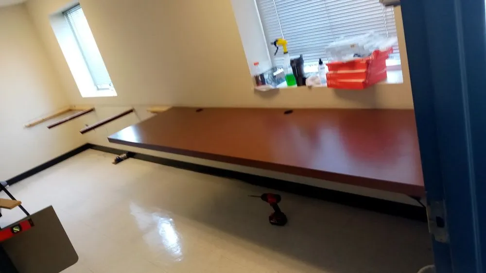 Slide of ZIHUA'S HANDYMAN SERVICES