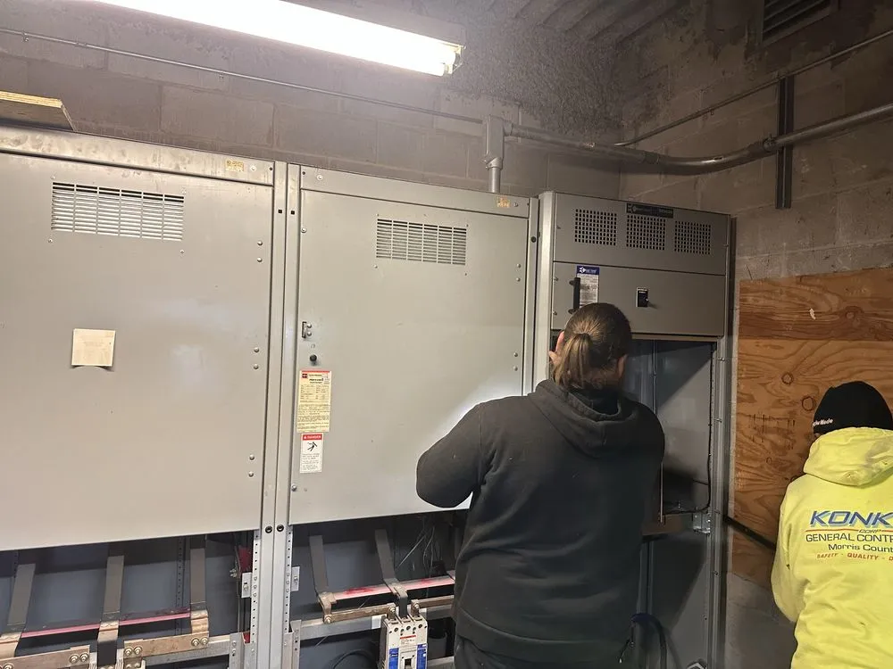 Slide of Zimick Electric