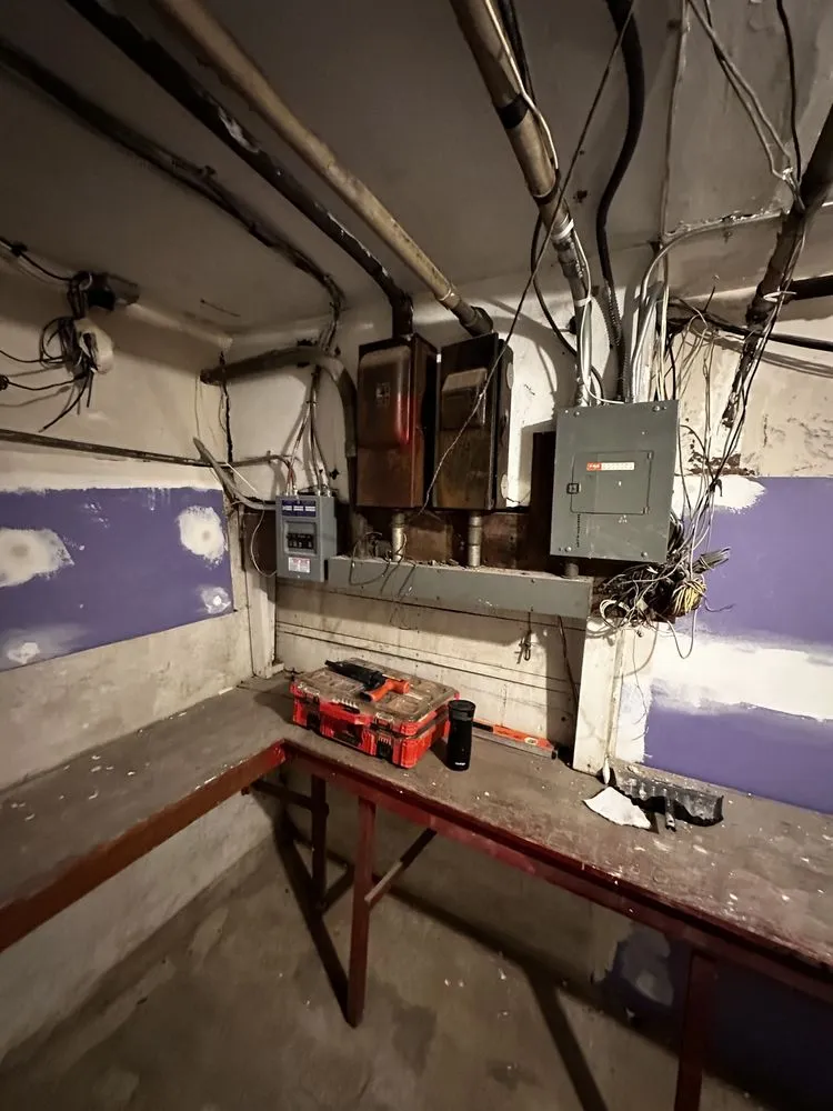 Slide of Zion Electric