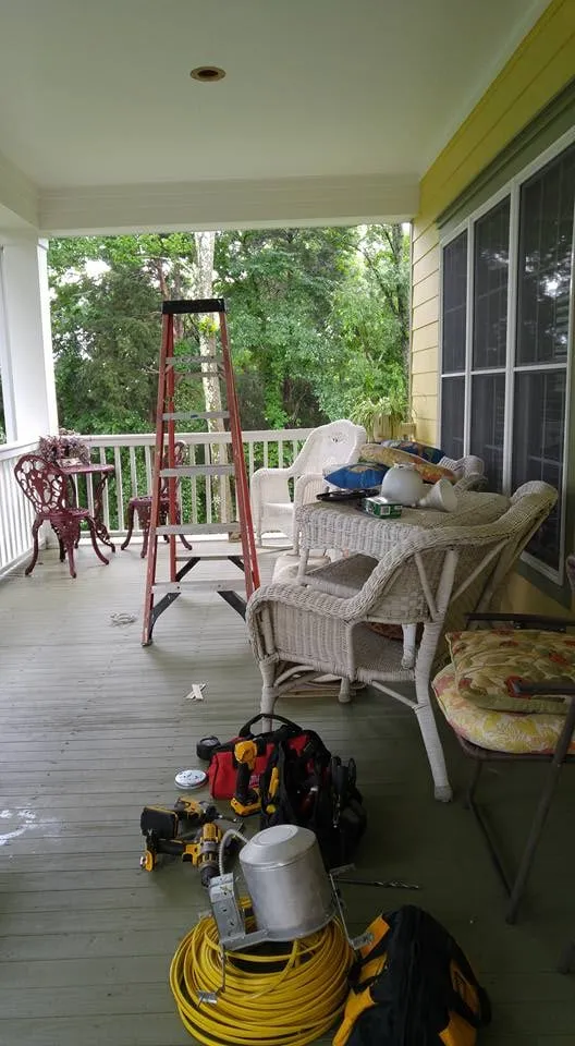 Slide of Zip's Electric