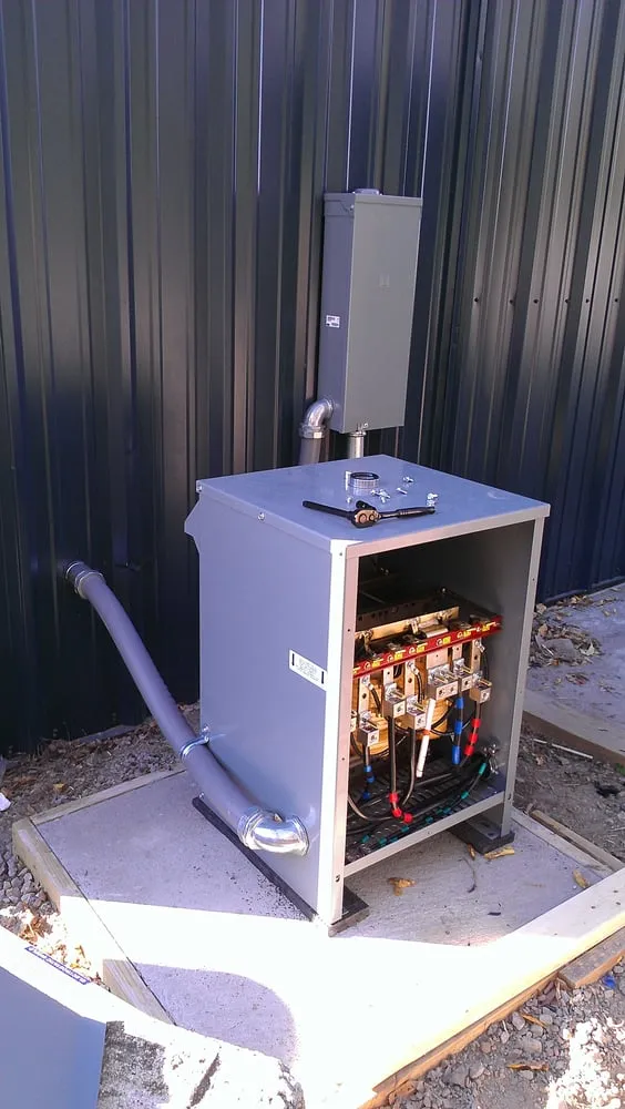 Slide of Zip's Electric