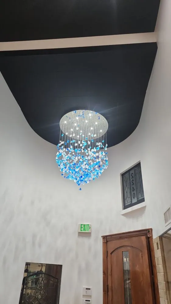 Slide of Ziur Electric