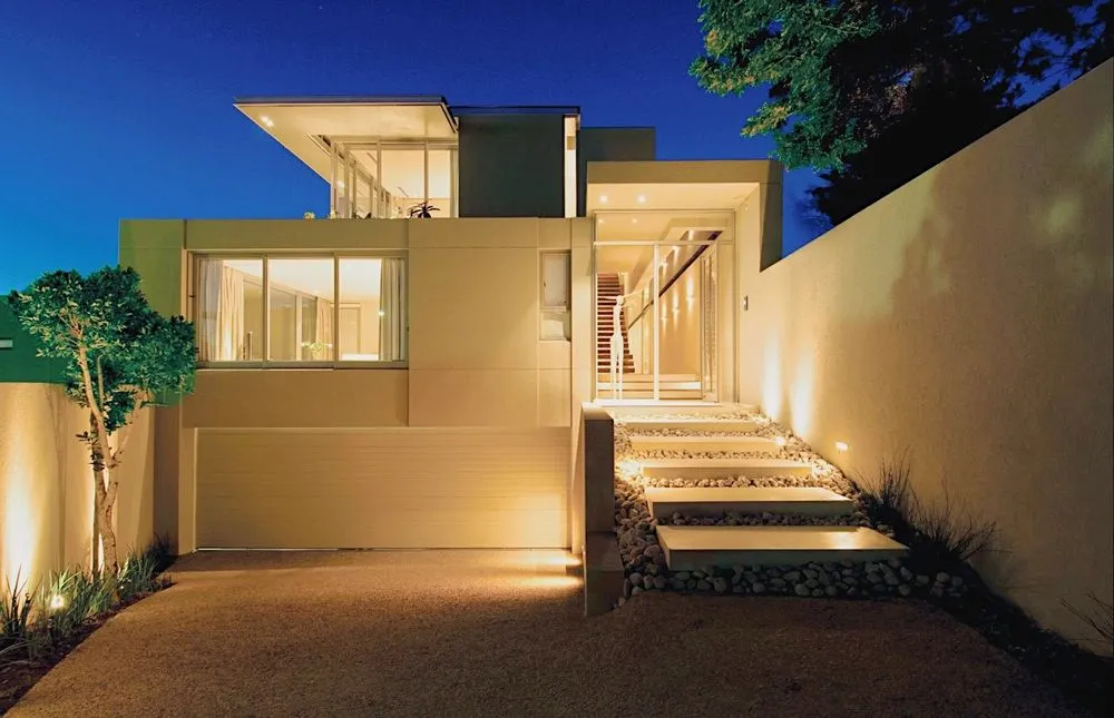 Slide of Zoetic Electric