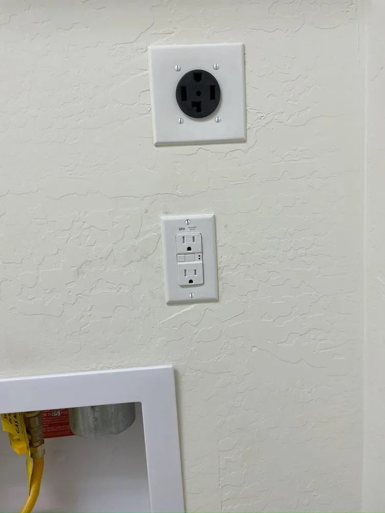 Slide of Zona Handyman Services