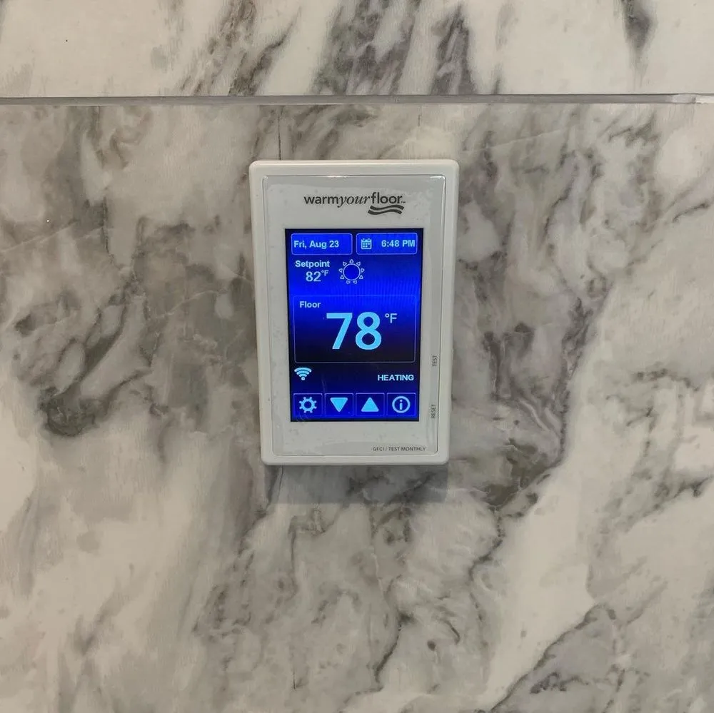 Slide of Zoom Emergency Electrician