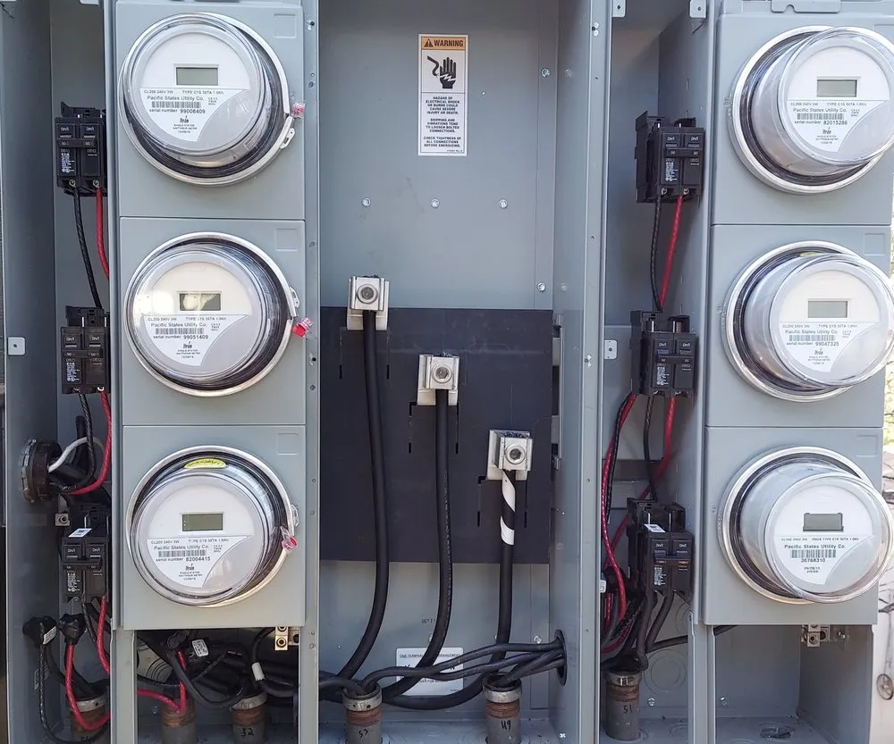 Slide of Ztech Electric and Smart Home