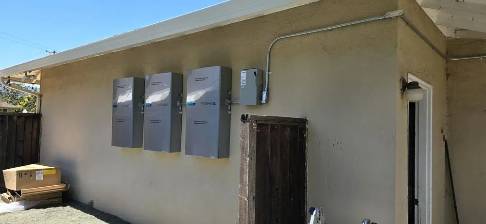 Slide of Zuha Solar & Electric