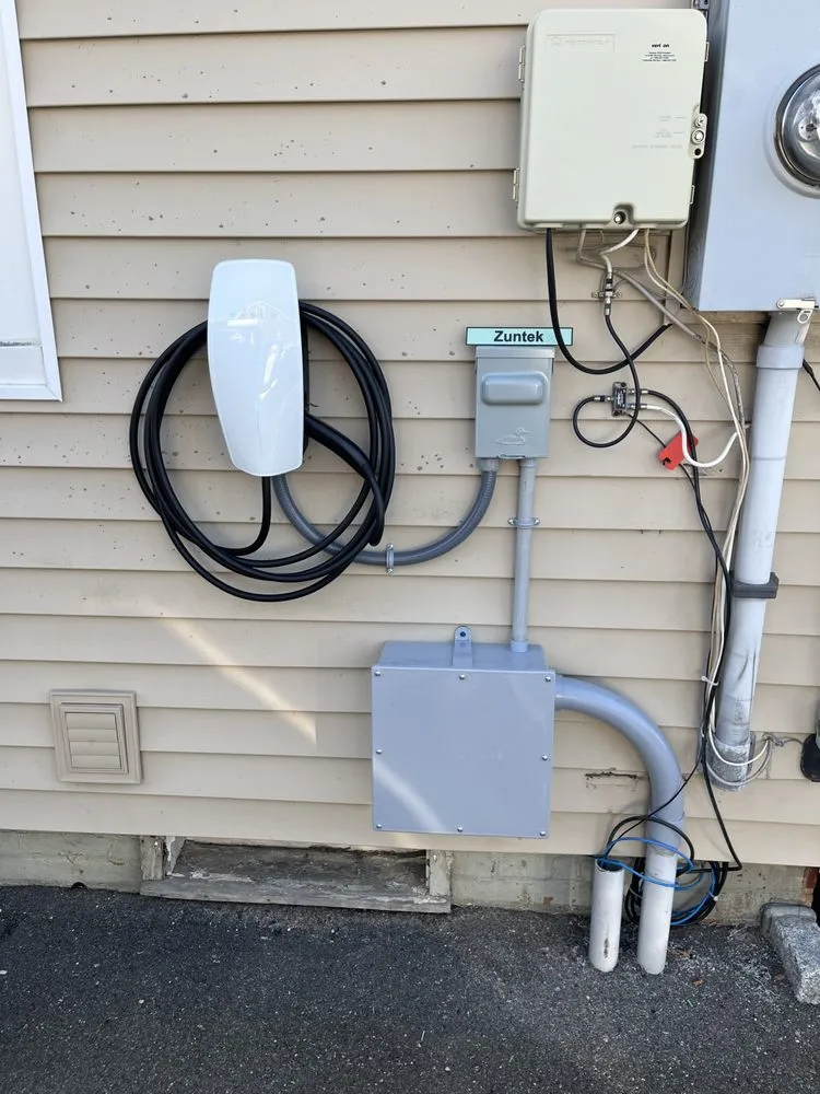 Licensed wiring installation in ,  by Zuntek Electrical Services